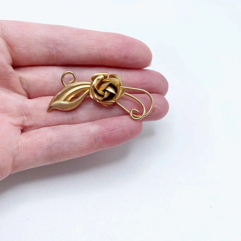 Vintage Matte Gold Tone Rose Swirl Brooch Pin 3-D Dimensional Floral Sweet 2" - Picture 3 of 4